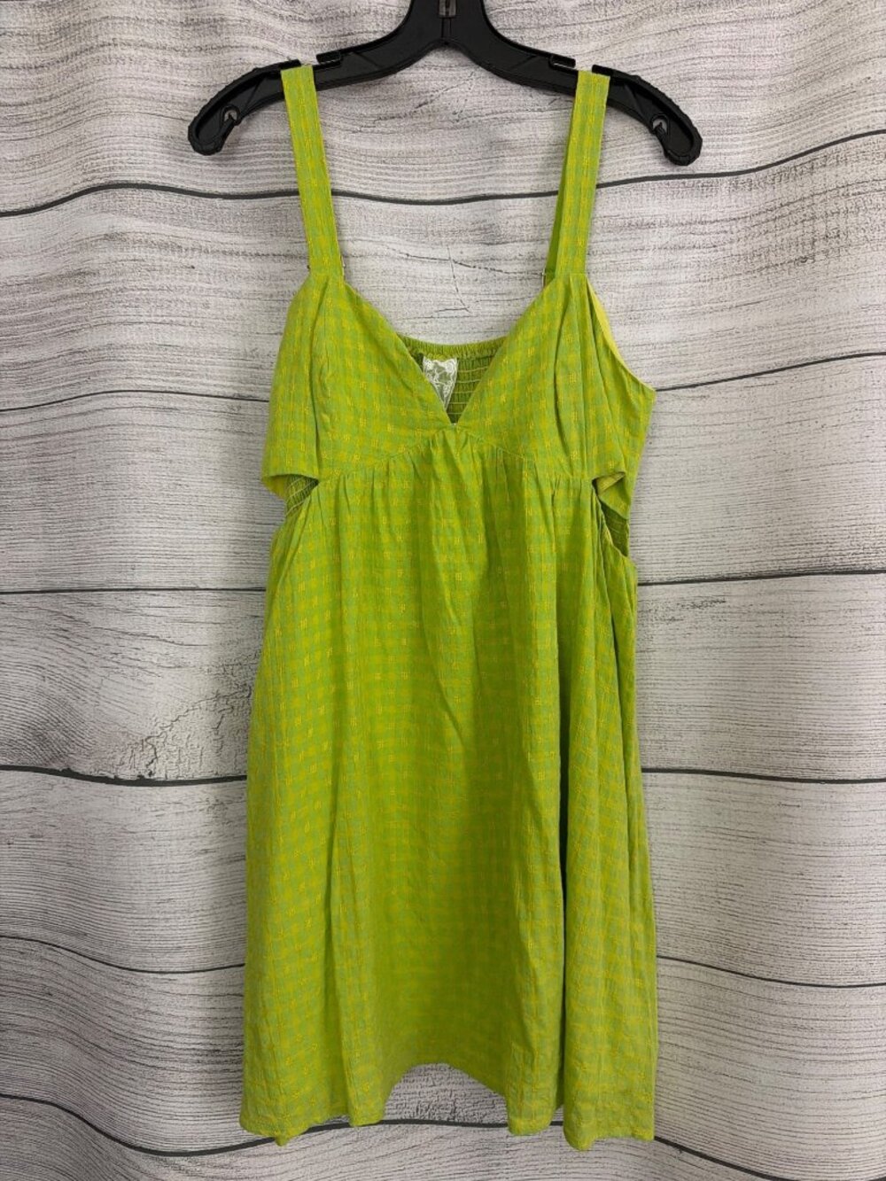 NWT Sadie & Sage Lime Smocked Straps Cutout Mini Dress Size L